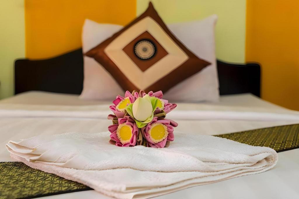 Happy Zone Hostel Siem Reap Esterno foto