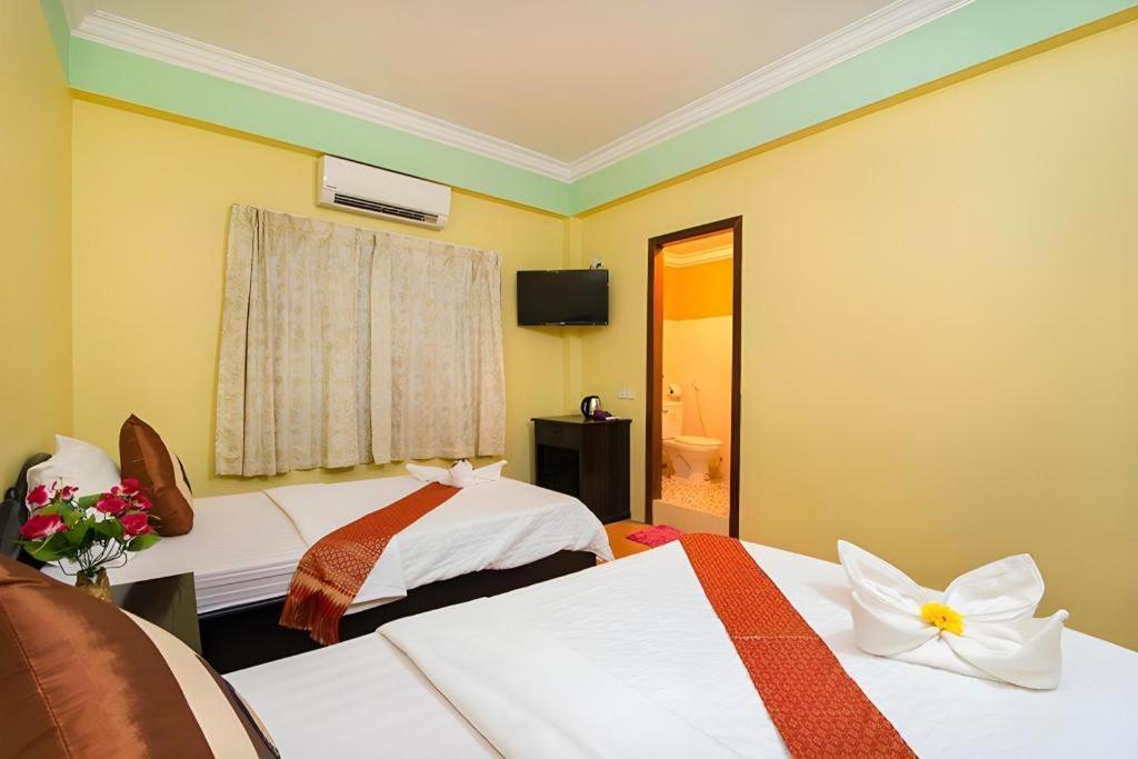 Happy Zone Hostel Siem Reap Esterno foto