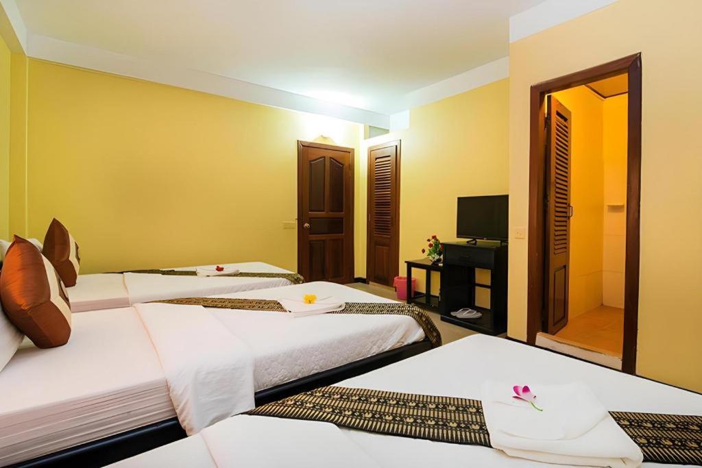 Happy Zone Hostel Siem Reap Esterno foto