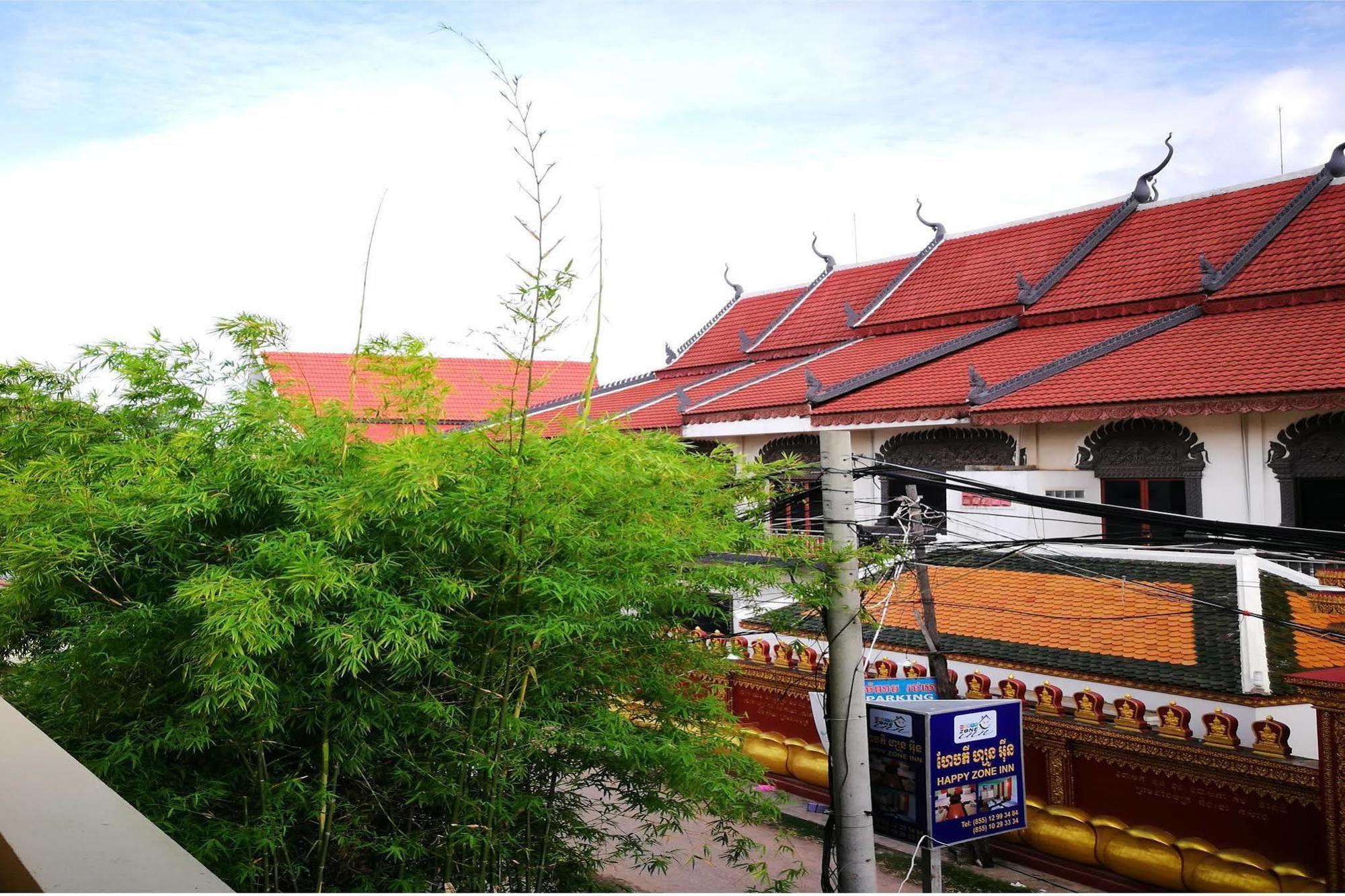Happy Zone Hostel Siem Reap Esterno foto